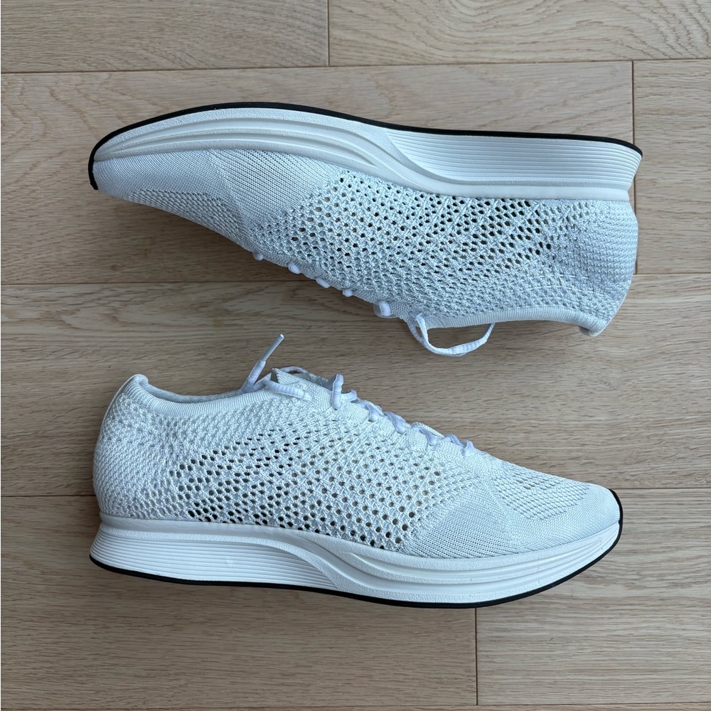 Nike Flyinit Racer White/Sail/Pure Platinum US10 NWT